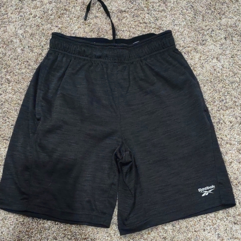 Reebok Men's Shorts, Black Heathered, Pockets, Size Small, EUC